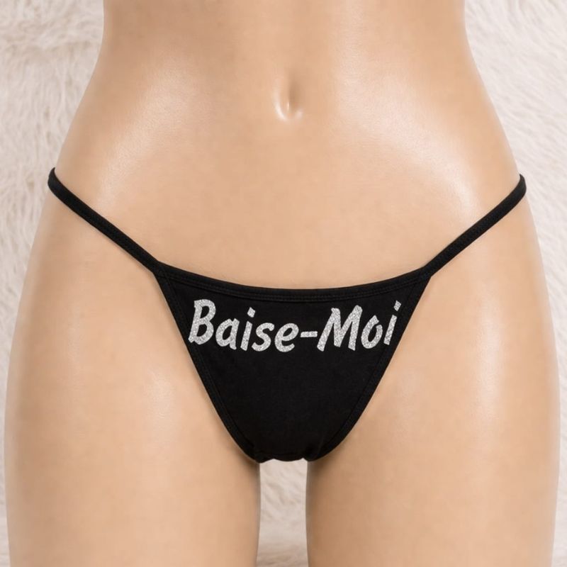 string tanga baise moi