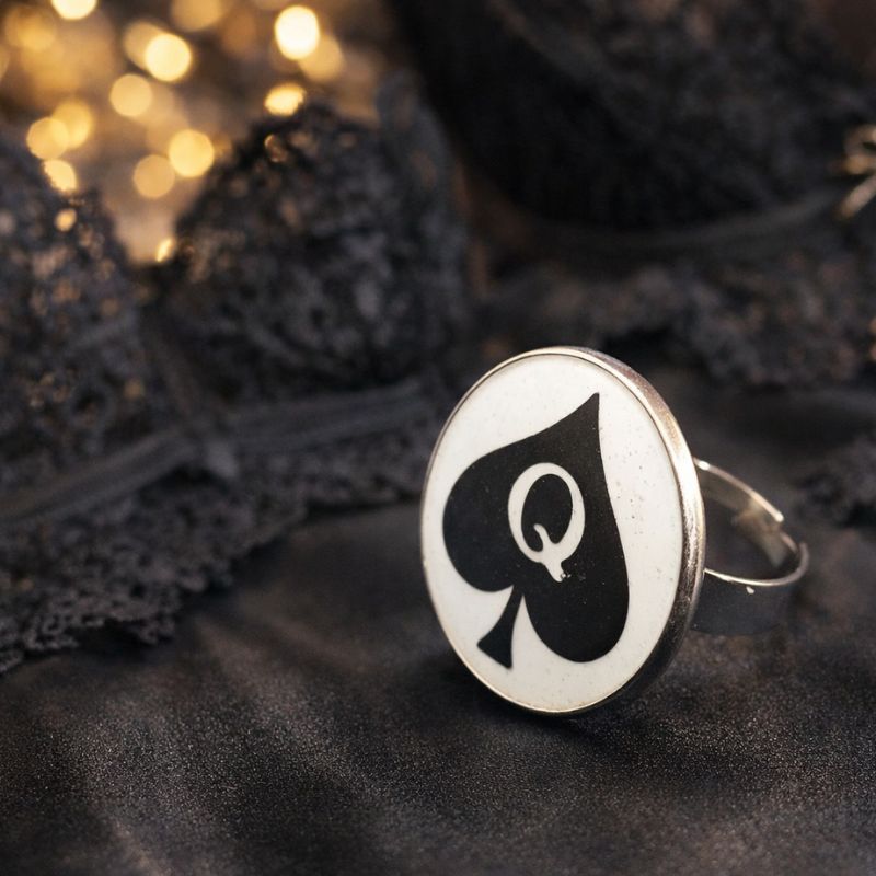 bague queen spade