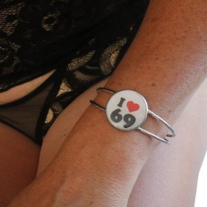 bracelet love 69