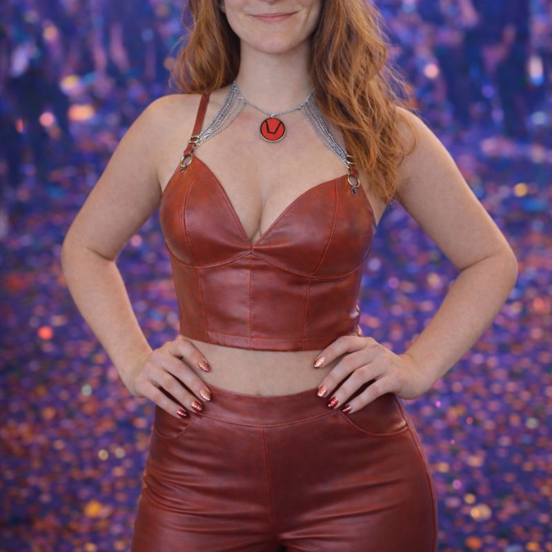 bijou poitrine symbole libertin