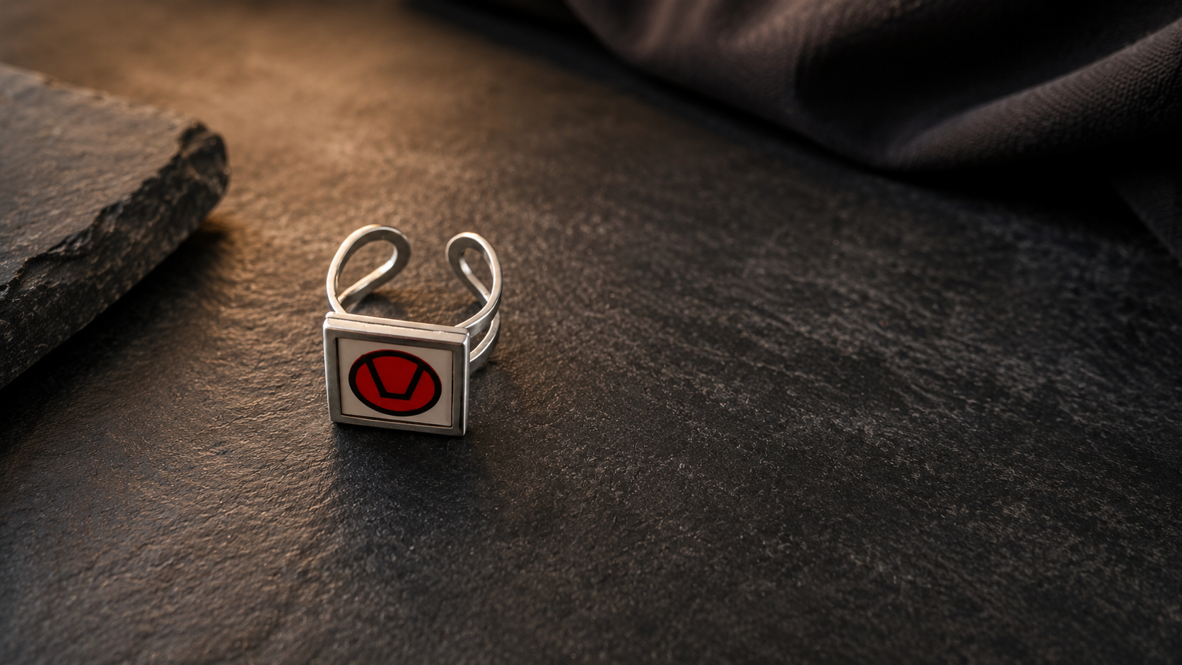 bague homme symbole libertin
